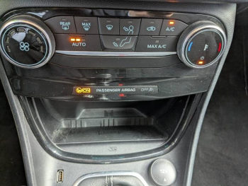 Photo 19 du bon plan FORD Puma 1.0 Flexifuel 125ch S&S mHEV Titanium occasion à 19490 €