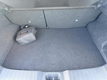 Photo 17 du bon plan NISSAN Juke 1.6 Hybrid 143ch N-Connecta 2022.5 occasion à 19990 €