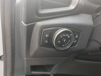 Photo 20 du bon plan FORD EcoSport 1.0 EcoBoost 125ch Active 147g occasion à 16990 €