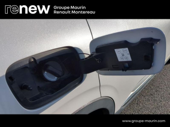 Photo 18 du bon plan RENAULT Arkana 1.3 TCe mild hybrid 140ch Evolution EDC -22 occasion à 18490 €