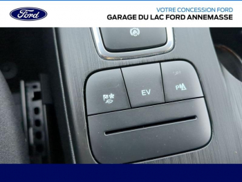 Photo 23 du bon plan FORD Kuga 2.5 Duratec 225ch Hybride Rechargeable ST-Line Powershift occasion à 31750 €