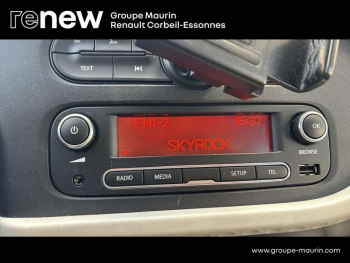 Photo 29 du bon plan RENAULT Twingo 1.0 SCe 70ch Limited Euro6c occasion à 7989 €