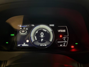 Photo 16 du bon plan LEXUS UX 300e Executive occasion à 26900 €