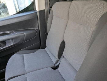 Photo 13 du bon plan CITROEN Berlingo Van VUL M 650kg BlueHDi 130 S&S Driver EAT8 occasion à 13980 €