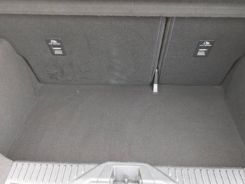 Photo 9 du bon plan FORD Fiesta 1.0 Flexifuel 95ch ST-Line 5p occasion à 16489 €