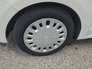 Photo 7 du bon plan FORD Ka+ 1.2 Ti-VCT 70ch S&S Essential occasion à 9590 €