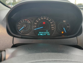 Photo 15 du bon plan FORD Ka+ 1.2 Ti-VCT 70ch S&S Essential occasion à 9590 €