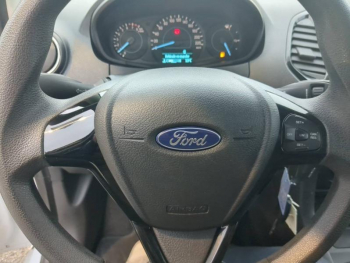 Photo 17 du bon plan FORD Ka+ 1.2 Ti-VCT 70ch S&S Essential occasion à 9590 €