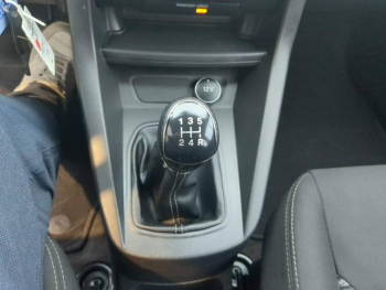 Photo 20 du bon plan FORD Ka+ 1.2 Ti-VCT 70ch S&S Essential occasion à 9590 €