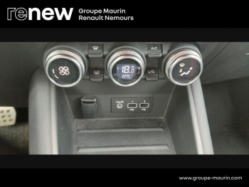 Photo 26 du bon plan RENAULT Captur 1.3 TCe mild hybrid 160ch RS Line EDC occasion à 18900 €