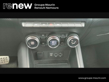 Photo 27 du bon plan RENAULT Captur 1.3 TCe mild hybrid 160ch RS Line EDC occasion à 18900 €