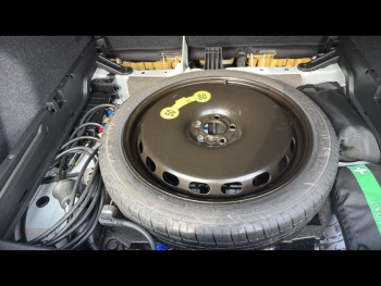 Photo 9 du bon plan VOLVO XC40 T5 Recharge 180 + 82ch Plus DCT 7 occasion à 36900 €