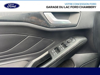 Photo 16 du bon plan FORD Focus 1.0 Flexifuel mHEV 125ch ST-Line Design occasion à 18990 €