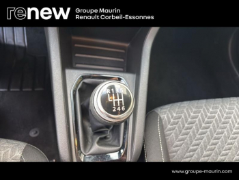 Photo 25 du bon plan RENAULT Clio 1.0 TCe 90ch Evolution occasion à 13990 €