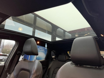 Photo 14 du bon plan NISSAN Qashqai III (J12) Ph1 e-POWER 190ch Tekna 2022 occasion à 29490 €