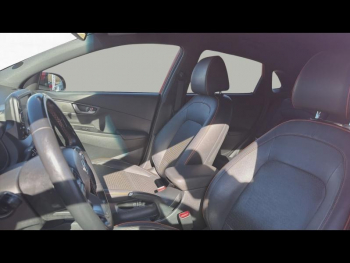 Photo 14 du bon plan HYUNDAI Kona 1.6 CRDi 136ch Executive 4WD DCT-7 Euro6d-T EVAP occasion à 13990 €