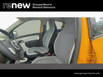 Photo 15 du bon plan RENAULT Twingo E-Tech Electric Zen R80 Achat Intégral - 21MY occasion à 9980 €
