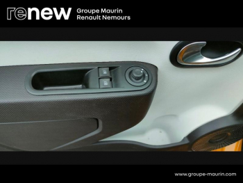 Photo 17 du bon plan RENAULT Twingo E-Tech Electric Zen R80 Achat Intégral - 21MY occasion à 9980 €