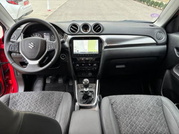 Photo 11 du bon plan SUZUKI Vitara 1.4 Boosterjet Hybrid 110ch Style MY25 occasion à 22990 €
