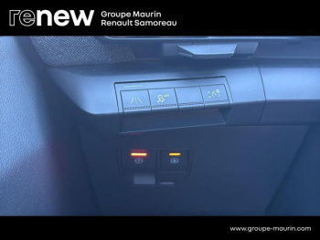 Photo 19 du bon plan RENAULT Megane E-Tech Electric EV60 220ch Techno super charge occasion à 20900 €