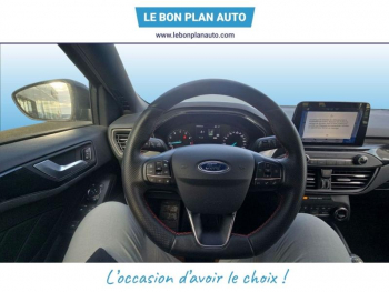 Photo 46 du bon plan FORD Focus 1.0 EcoBoost 125ch Stop&Start ST Line occasion à 12490 €