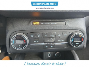 Photo 49 du bon plan FORD Focus 1.0 EcoBoost 125ch Stop&Start ST Line occasion à 12490 €