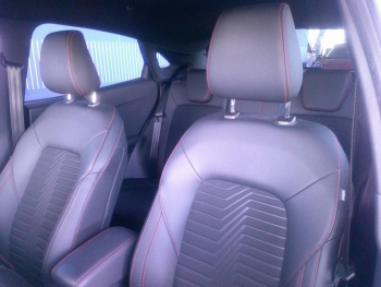 Photo 21 du bon plan FORD Puma 1.0 Flexifuel 125ch S&S mHEV ST-Line X occasion à 22900 €