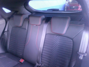 Photo 22 du bon plan FORD Puma 1.0 Flexifuel 125ch S&S mHEV ST-Line X occasion à 22900 €