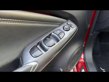 Photo 15 du bon plan NISSAN Juke 1.0 DIG-T 114ch Tekna DCT 2023 occasion à 20890 €