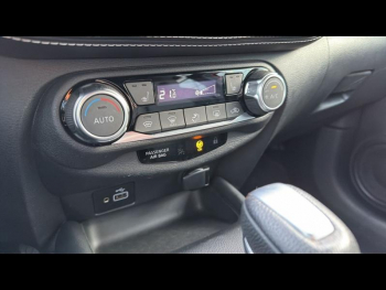 Photo 19 du bon plan NISSAN Juke 1.0 DIG-T 114ch Tekna DCT 2023 occasion à 20890 €