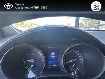 Photo 14 du bon plan TOYOTA C-HR 122h Dynamic 2WD E-CVT RC18 occasion à 16970 €