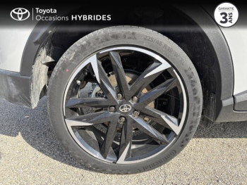 Photo 16 du bon plan TOYOTA C-HR 1.8 Hybride 122ch GR Sport E-CVT occasion à 24990 €