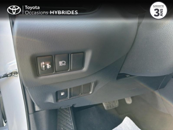 Photo 21 du bon plan TOYOTA C-HR 1.8 Hybride 122ch GR Sport E-CVT occasion à 24990 €