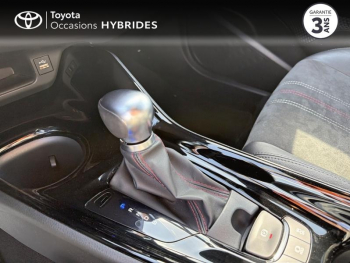 Photo 23 du bon plan TOYOTA C-HR 1.8 Hybride 122ch GR Sport E-CVT occasion à 24990 €