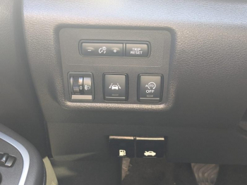 Photo 18 du bon plan NISSAN Micra 1.0 IG-T 92ch N-Sport occasion à 13790 €