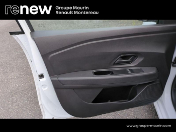 Photo 21 du bon plan DACIA Sandero 1.0 SCe 65ch Essential occasion à 10490 €