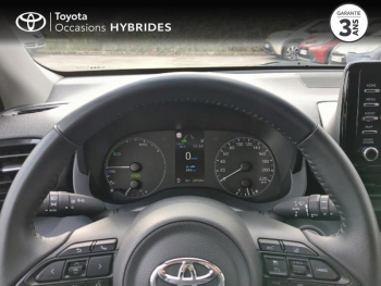 Photo 13 du bon plan TOYOTA Yaris 116h Dynamic 5p MC24 occasion à 17500 €
