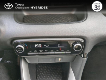 Photo 20 du bon plan TOYOTA Yaris 116h Dynamic 5p MC24 occasion à 17500 €