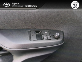 Photo 21 du bon plan TOYOTA Yaris 116h Dynamic 5p MC24 occasion à 17500 €