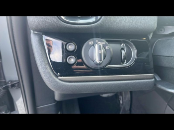 Photo 12 du bon plan MINI Countryman Cooper 136ch  Edition Premium BVA7 occasion à 26990 €