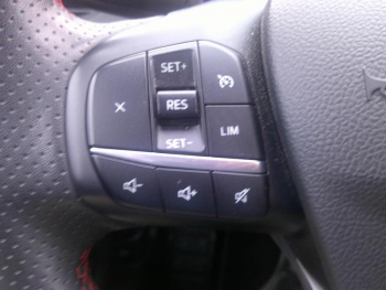 Photo 15 du bon plan FORD Kuga 2.5 Duratec 190ch FHEV E85 ST-Line BVA occasion à 24900 €