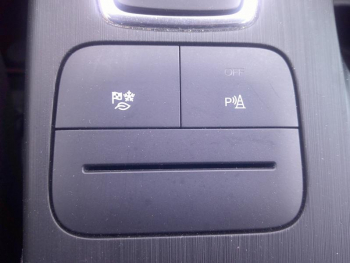 Photo 19 du bon plan FORD Kuga 2.5 Duratec 190ch FHEV E85 ST-Line BVA occasion à 24900 €