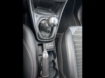 Photo 15 du bon plan FORD Puma 1.0 Flexifuel 125ch S&S mHEV ST-Line X Vivid Ruby Edition occasion à 22990 €