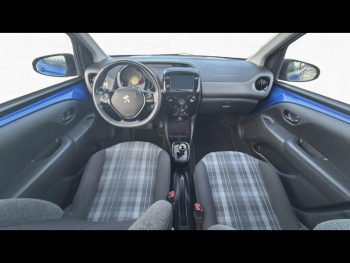 Photo 9 du bon plan PEUGEOT 108 VTi 72 Style BMP5 5p occasion à 10990 €