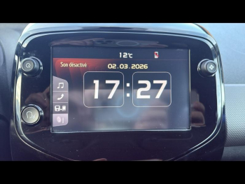 Photo 16 du bon plan PEUGEOT 108 VTi 72 Style BMP5 5p occasion à 10990 €