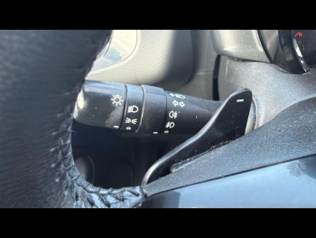 Photo 18 du bon plan PEUGEOT 108 VTi 72 Style BMP5 5p occasion à 10990 €