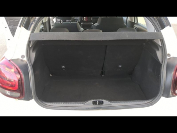 Photo 12 du bon plan CITROEN C3 PureTech 110ch Graphic S&S E6.d 6cv occasion à 9600 €