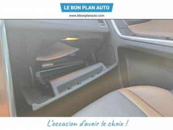 Photo 17 du bon plan VOLVO XC60 D5 AWD 220ch Momentum Geartronic occasion à 24990 €