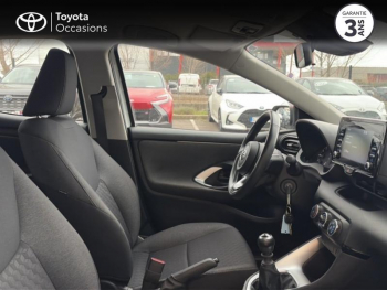 Photo 6 du bon plan TOYOTA Yaris 120 VVT-i Dynamic 5p MY21 occasion à 14500 €