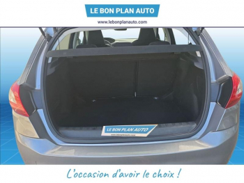 Photo 22 du bon plan PEUGEOT 308 1.6 BlueHDi 120ch Style S&S 5p occasion à 7490 €